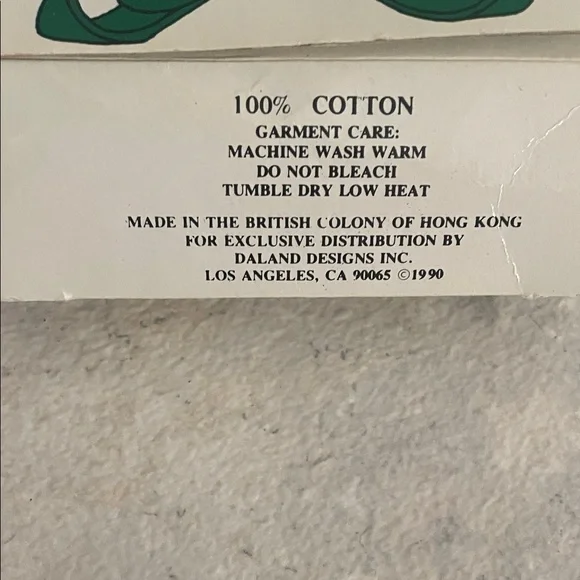 Vintage Santa underwear for the 90s - Picture 2 of 6